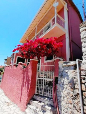 Traditional Panoramic Sea View House